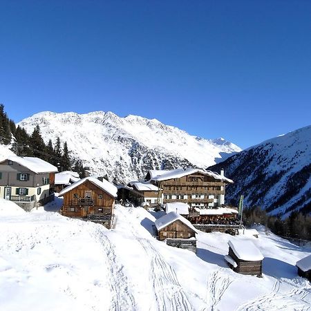 Hotel Silbertal - Almhuetten Sölden Chambre photo