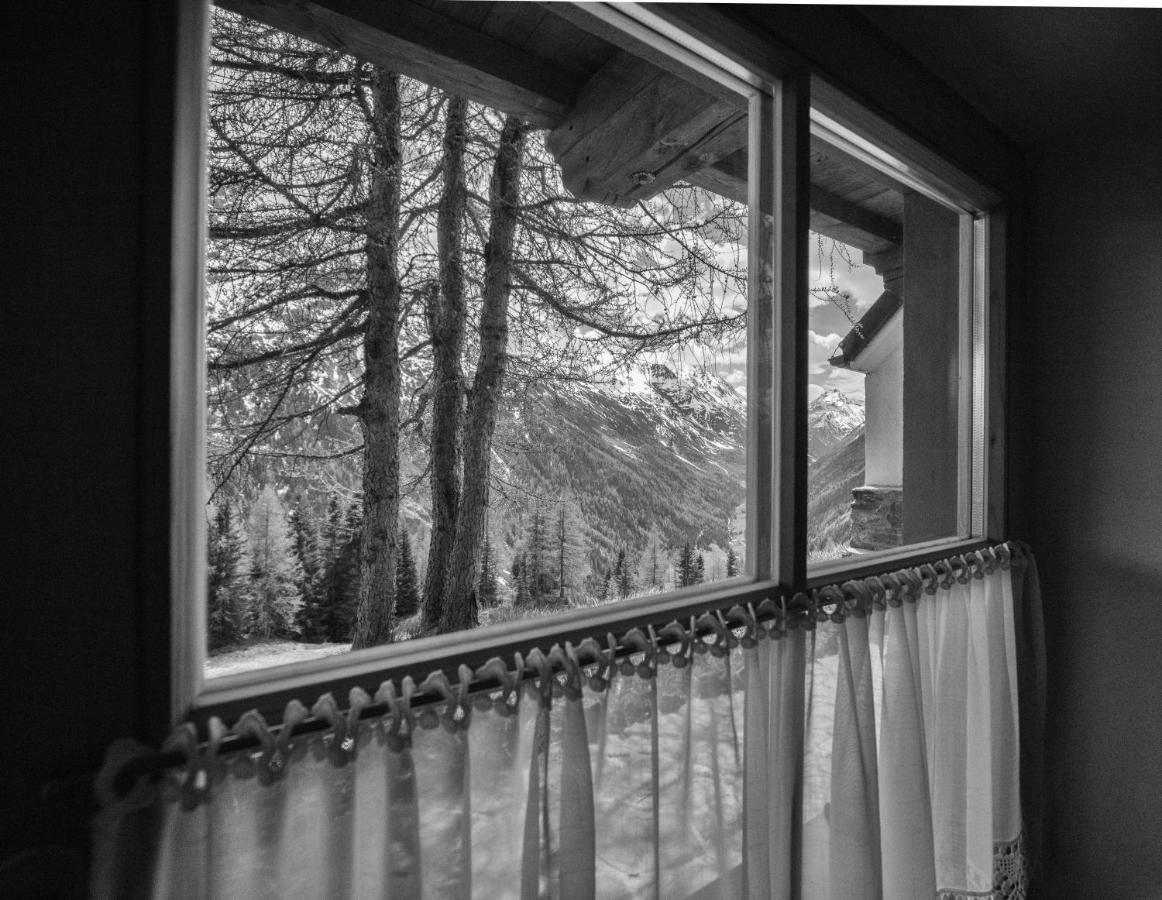 Hotel Silbertal - Almhuetten Sölden Extérieur photo